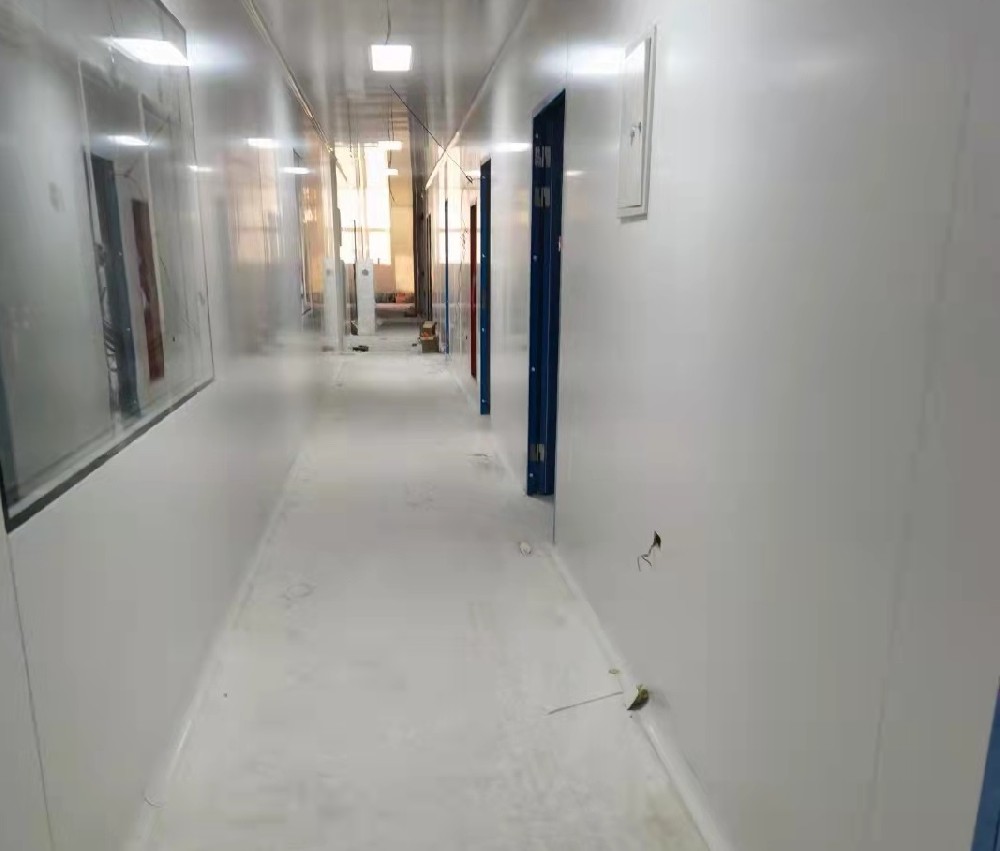 無(wú)塵車(chē)間的整體布局