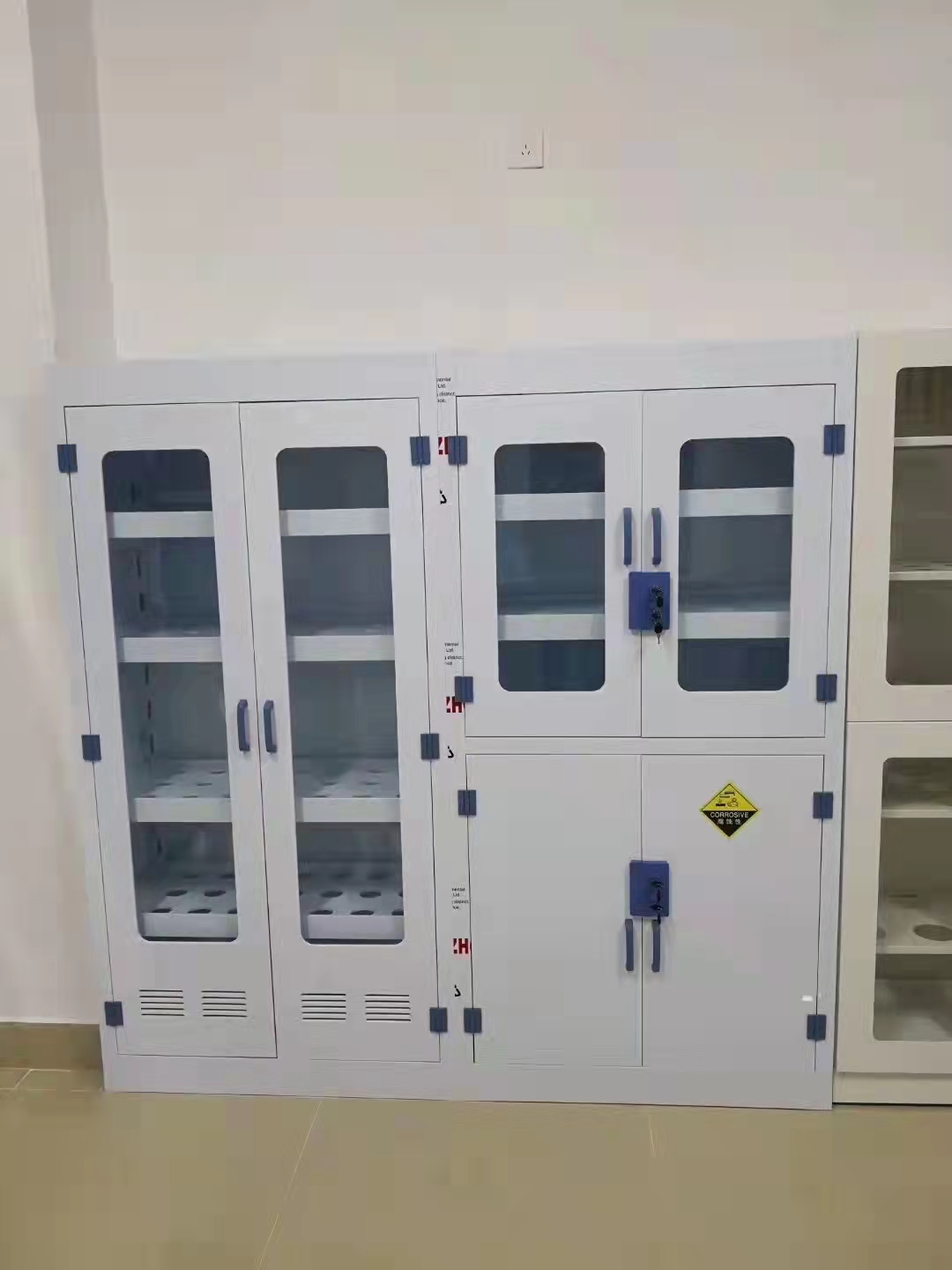試劑柜、器皿柜.jpg